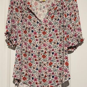 LOFT Floral V-Neck Short Sleeve Top in Pink, Coral & Cream
